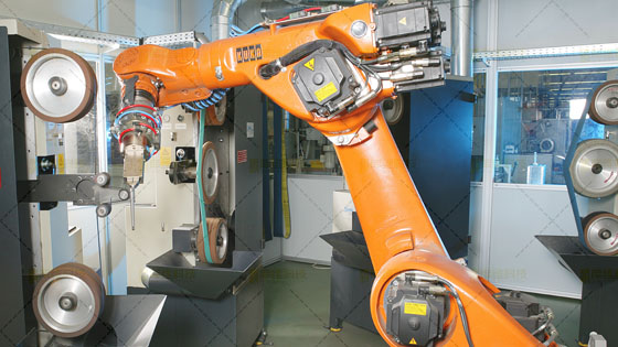 打磨<a href='http://www.qtjsixa.cn' target='_blank'><u>機器人工作站</u></a>2